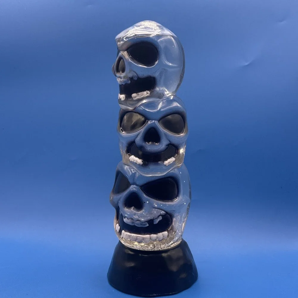 Rare Halloween STACKED SKULLS Lighted Glitter Water Snow Globe  10.5